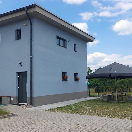 Penzion U Vody Пилзен Екстериор снимка